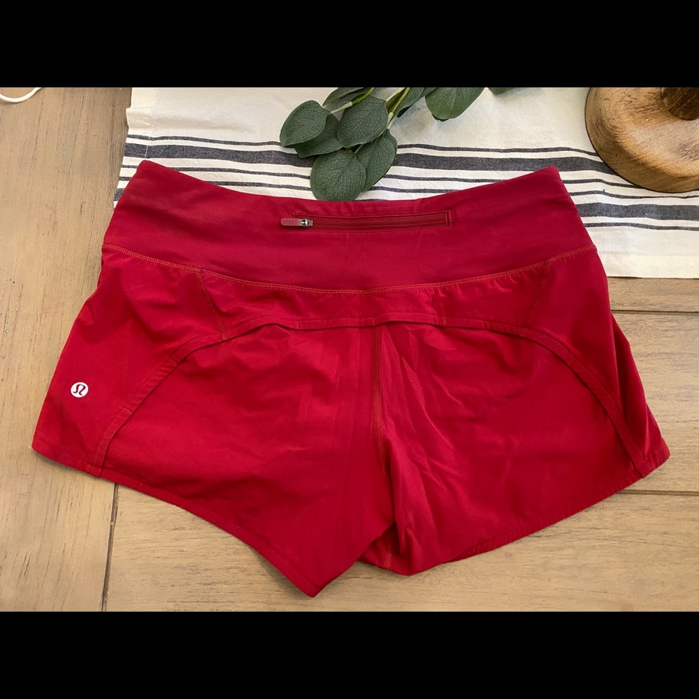 Lululemon speed up shorts 2.5” size 6 red